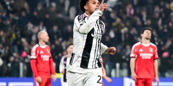 c7娱乐-点球打飞 63岁穆帅低头认命！欧冠末轮死磕皇马 输球就出局