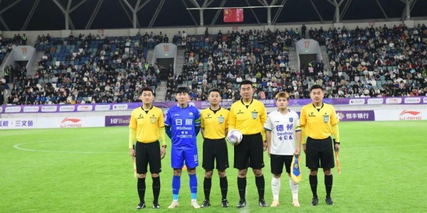 c7娱乐-全程高能！日照队 VS 德州队，开赛！